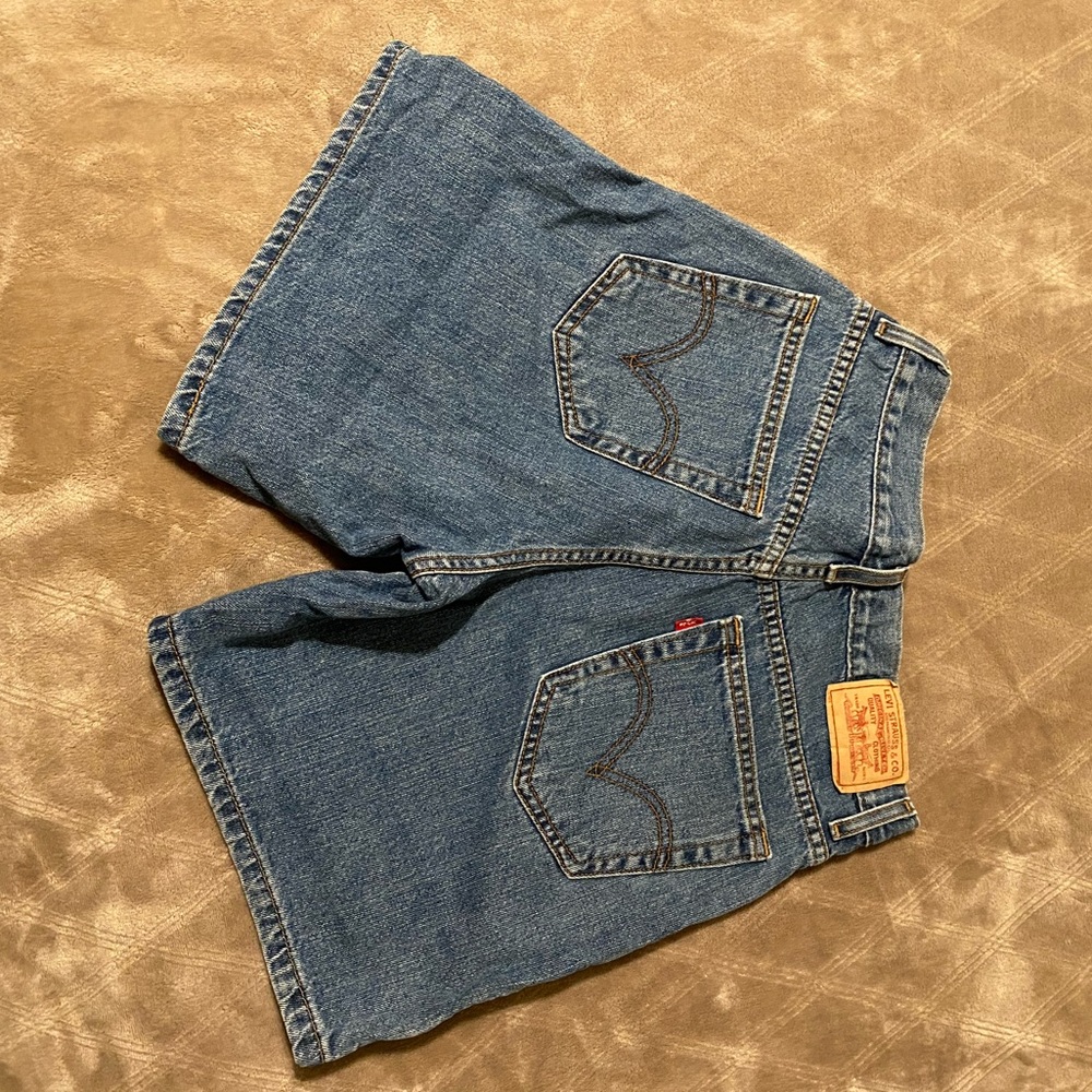 Levi’s Relaxed Fit Short Size:10 Never worn